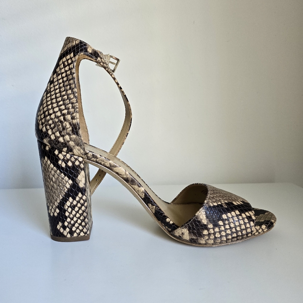 Michael Kors Cardi Snake Embossed Leather Sandals Size 8.5